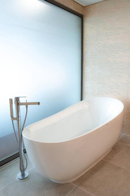 1Br - 1 Sofa Bed Luxurious 5-Stars Resort Phuc Yen 外观 照片